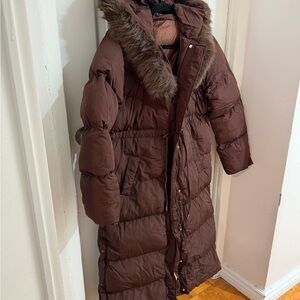 Elegant Brown Fur-Trimmed Women's Puffer Coat
